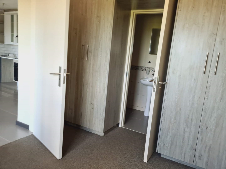 2 Bedroom Property for Sale in Hatfield Gauteng
