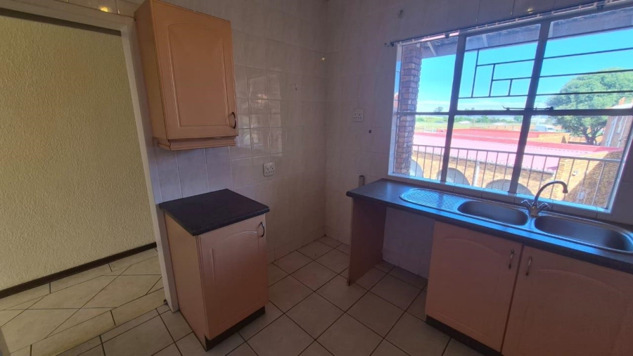 2 Bedroom Property for Sale in Edleen Gauteng