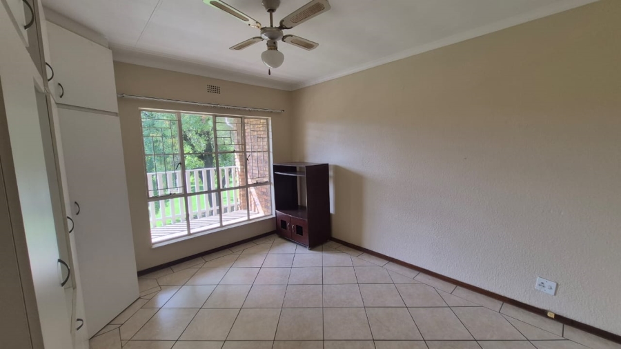 2 Bedroom Property for Sale in Edleen Gauteng