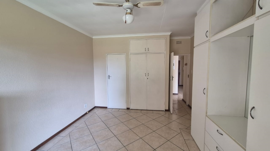 2 Bedroom Property for Sale in Edleen Gauteng