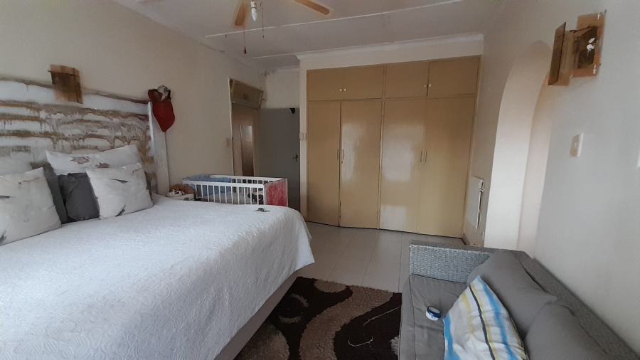 4 Bedroom Property for Sale in Birchleigh Gauteng