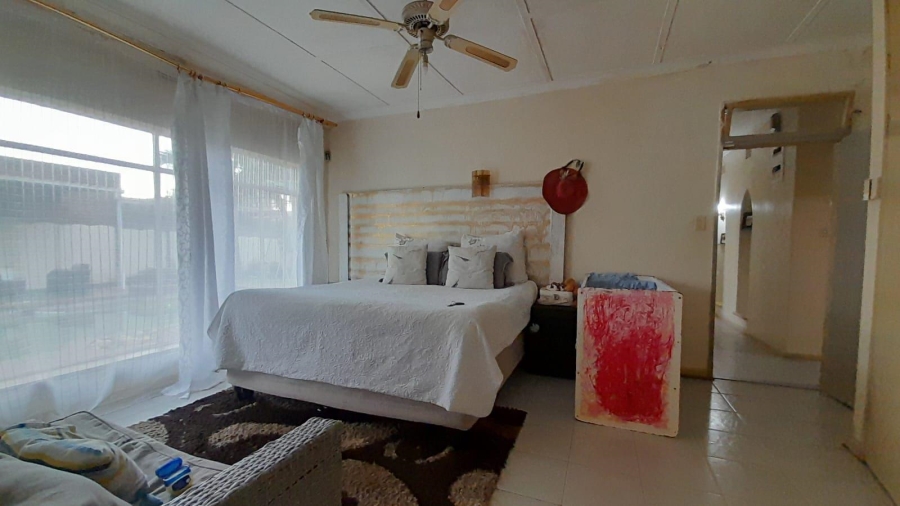 4 Bedroom Property for Sale in Birchleigh Gauteng