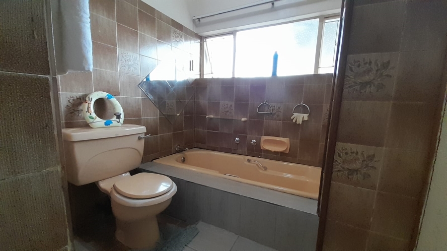 4 Bedroom Property for Sale in Birchleigh Gauteng