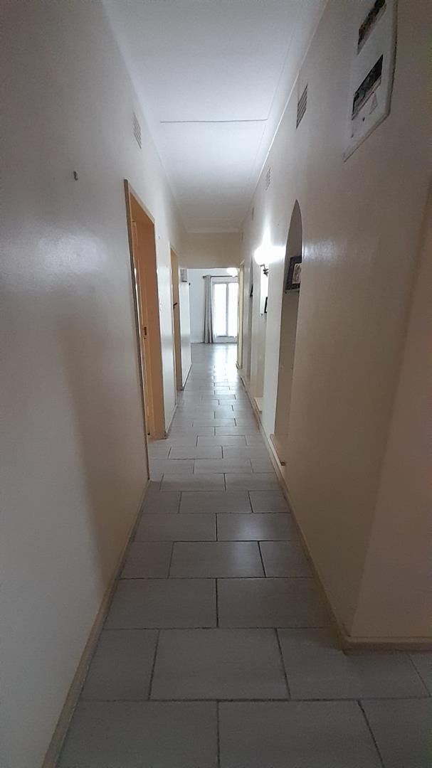 4 Bedroom Property for Sale in Birchleigh Gauteng