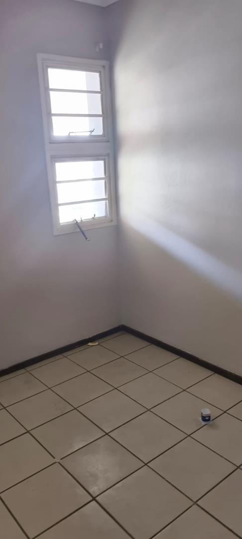 2 Bedroom Property for Sale in Moffat View Gauteng