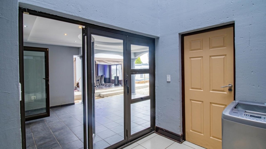 4 Bedroom Property for Sale in Liefde en Vrede Gauteng