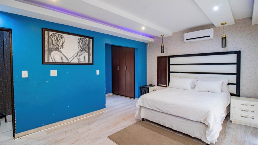 4 Bedroom Property for Sale in Liefde en Vrede Gauteng