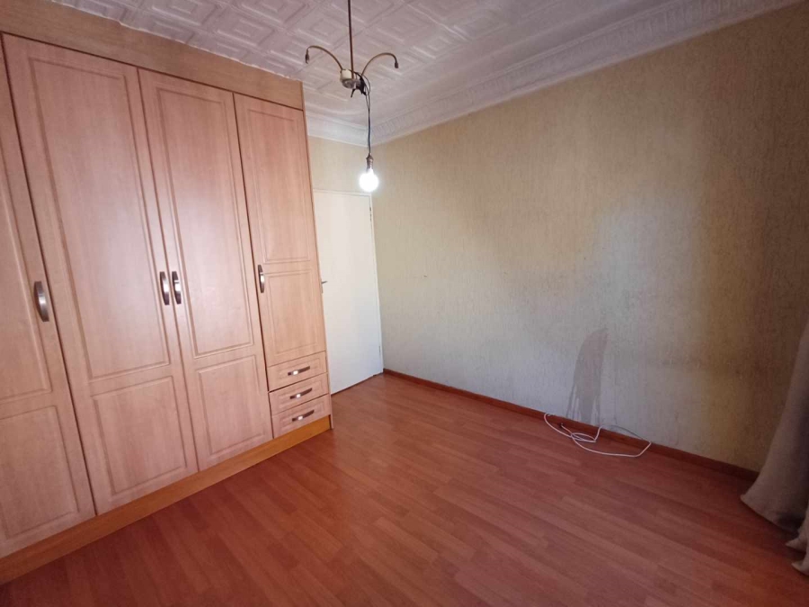 6 Bedroom Property for Sale in Kenilworth Gauteng