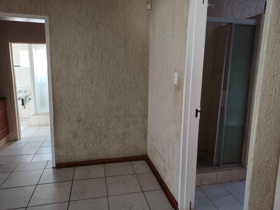 6 Bedroom Property for Sale in Kenilworth Gauteng
