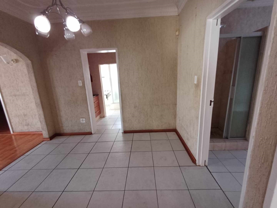 6 Bedroom Property for Sale in Kenilworth Gauteng