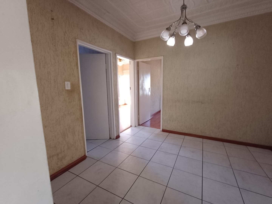 6 Bedroom Property for Sale in Kenilworth Gauteng