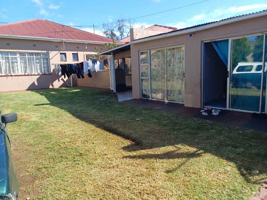 6 Bedroom Property for Sale in Kenilworth Gauteng
