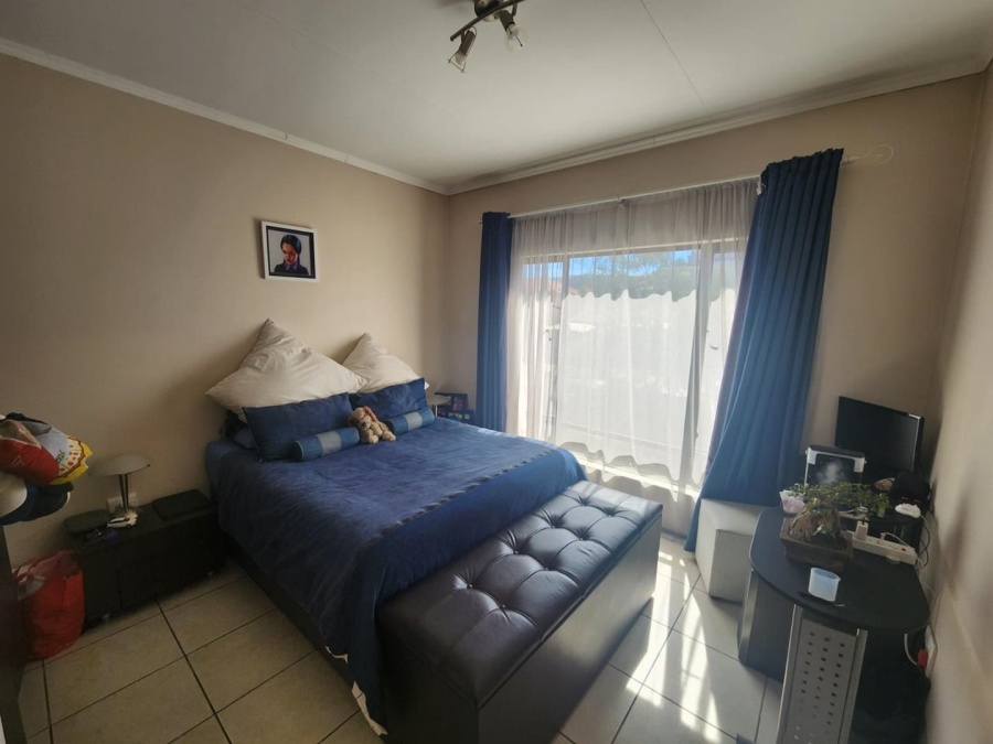 2 Bedroom Property for Sale in Winchester Hills Gauteng