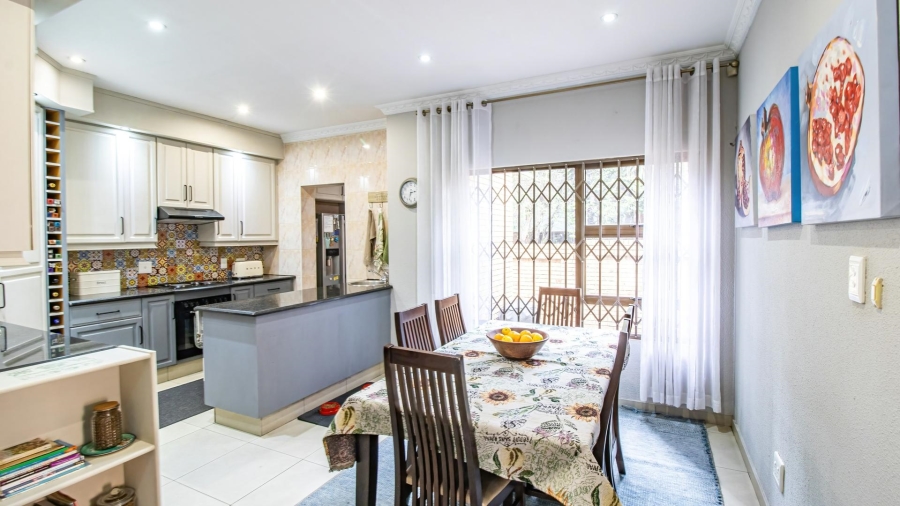 5 Bedroom Property for Sale in Meyersdal Gauteng