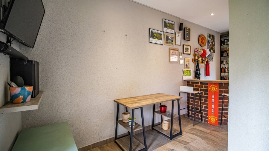 5 Bedroom Property for Sale in Meyersdal Gauteng