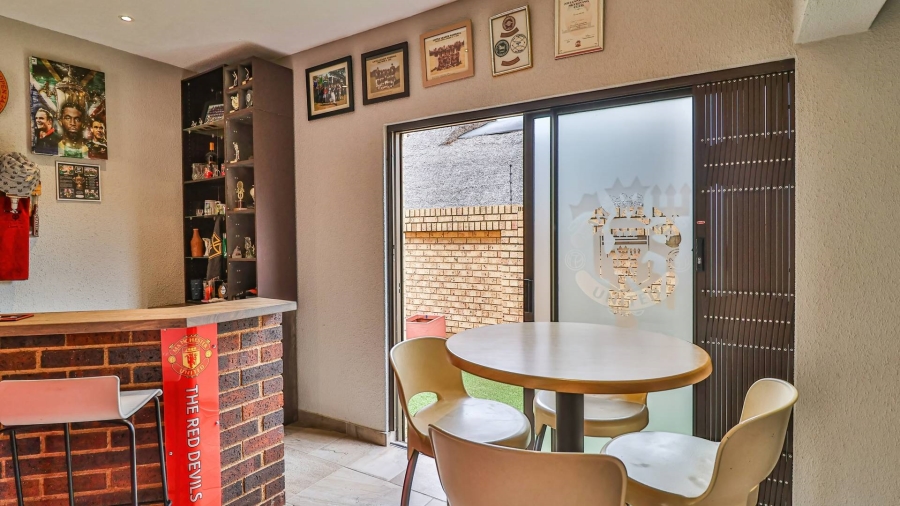 5 Bedroom Property for Sale in Meyersdal Gauteng