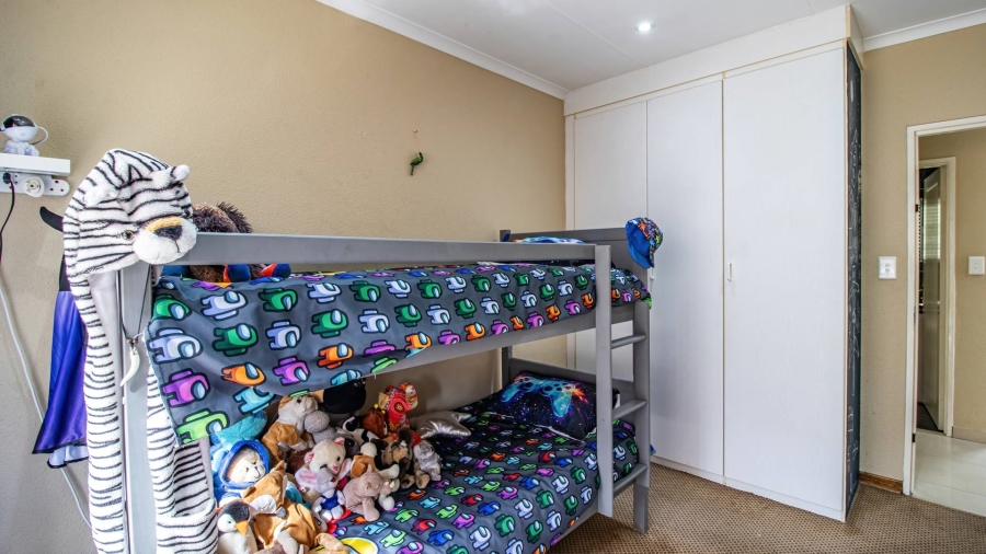 5 Bedroom Property for Sale in Meyersdal Gauteng