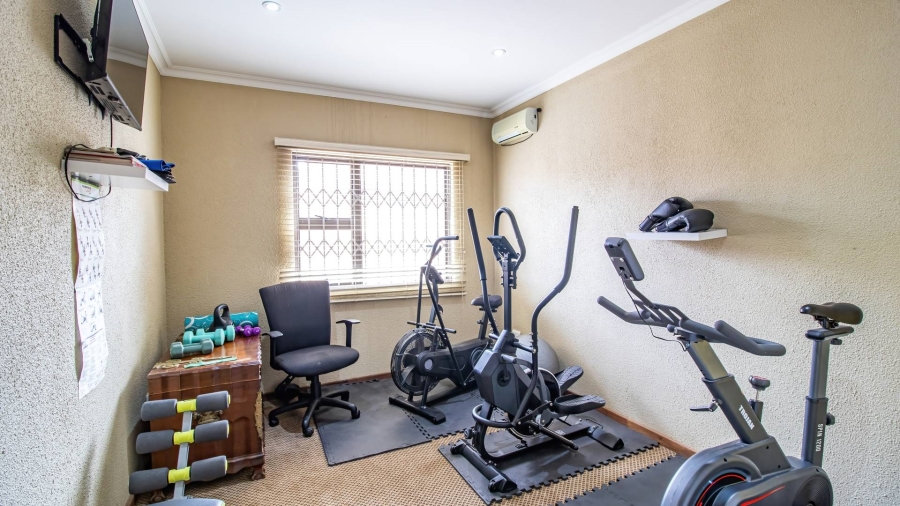 5 Bedroom Property for Sale in Meyersdal Gauteng