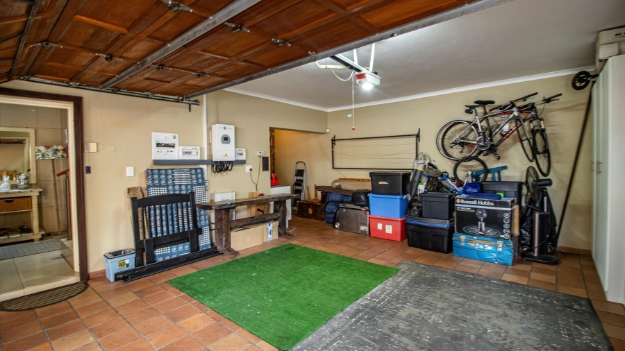 5 Bedroom Property for Sale in Meyersdal Gauteng