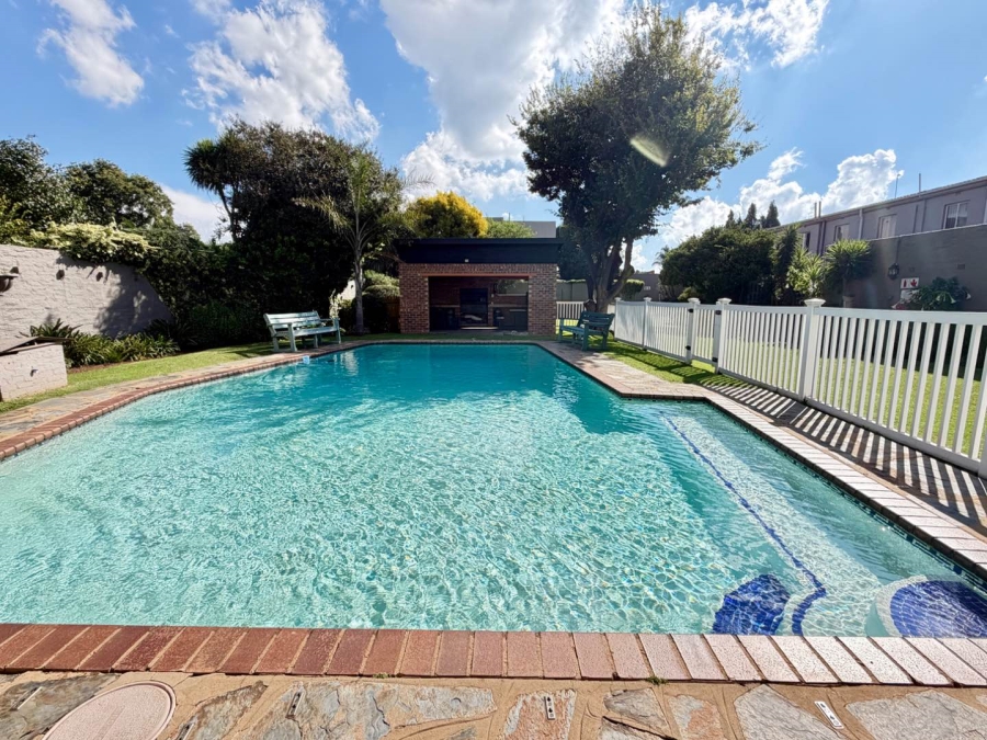 3 Bedroom Property for Sale in Beyerspark Gauteng