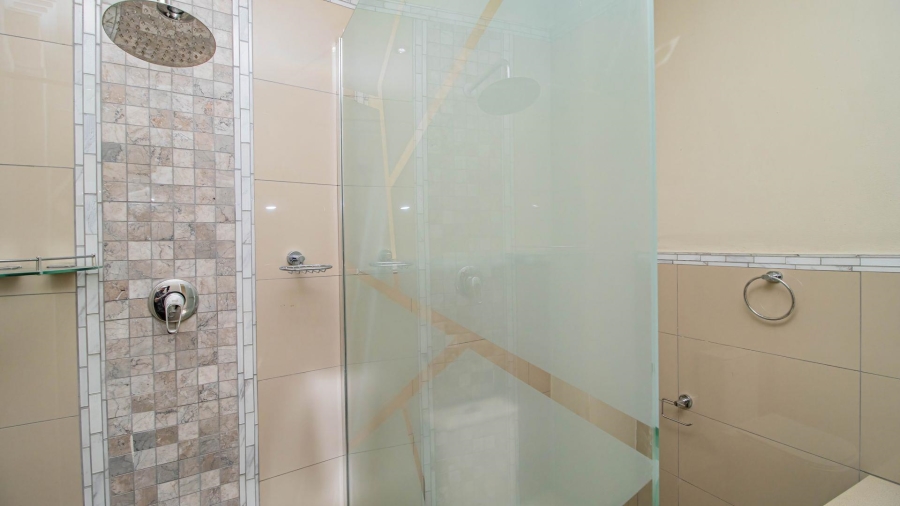 3 Bedroom Property for Sale in Beyerspark Gauteng