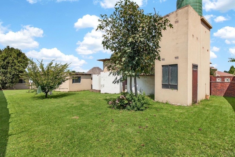 3 Bedroom Property for Sale in Benoni Small Farms Gauteng