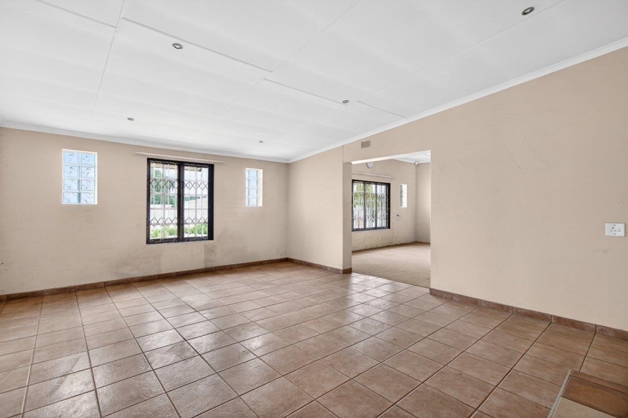 3 Bedroom Property for Sale in Benoni Small Farms Gauteng
