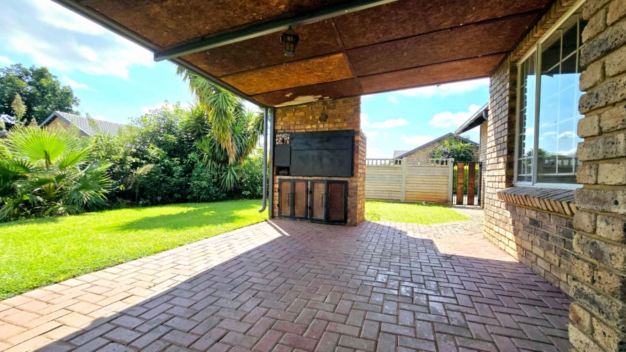 To Let 3 Bedroom Property for Rent in Doornpoort Gauteng