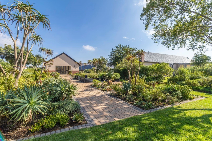 1 Bedroom Property for Sale in Waterfall Hills Mature Lifestyle Estate Gauteng