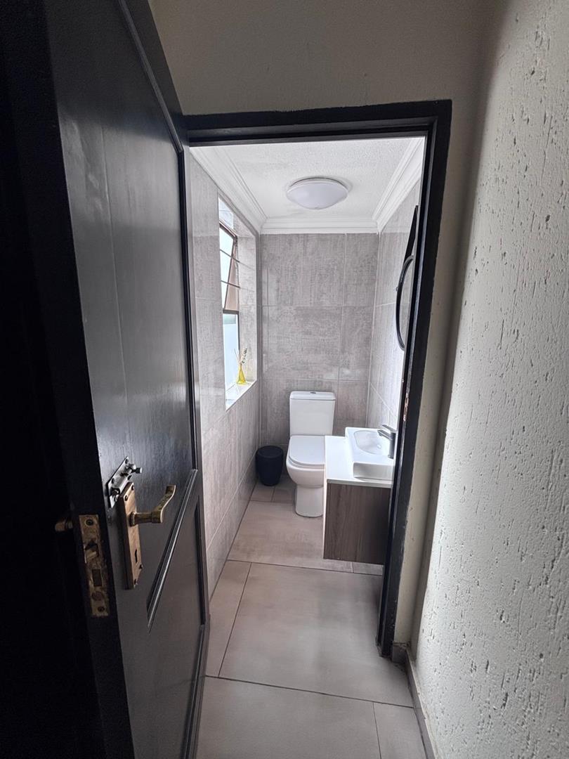 3 Bedroom Property for Sale in Meyersdal Gauteng