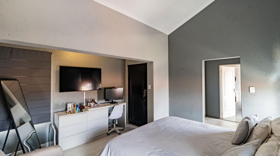 3 Bedroom Property for Sale in Meyersdal Gauteng