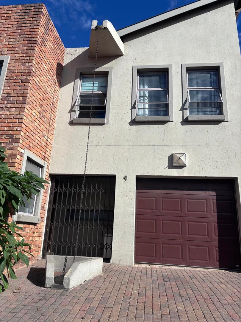 3 Bedroom Property for Sale in Meyersdal Gauteng