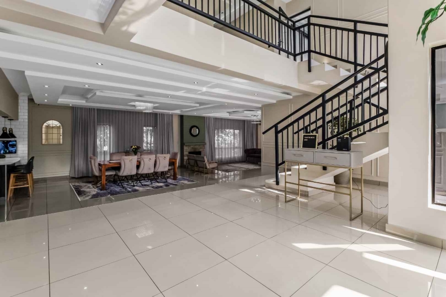 5 Bedroom Property for Sale in Fourways Gauteng