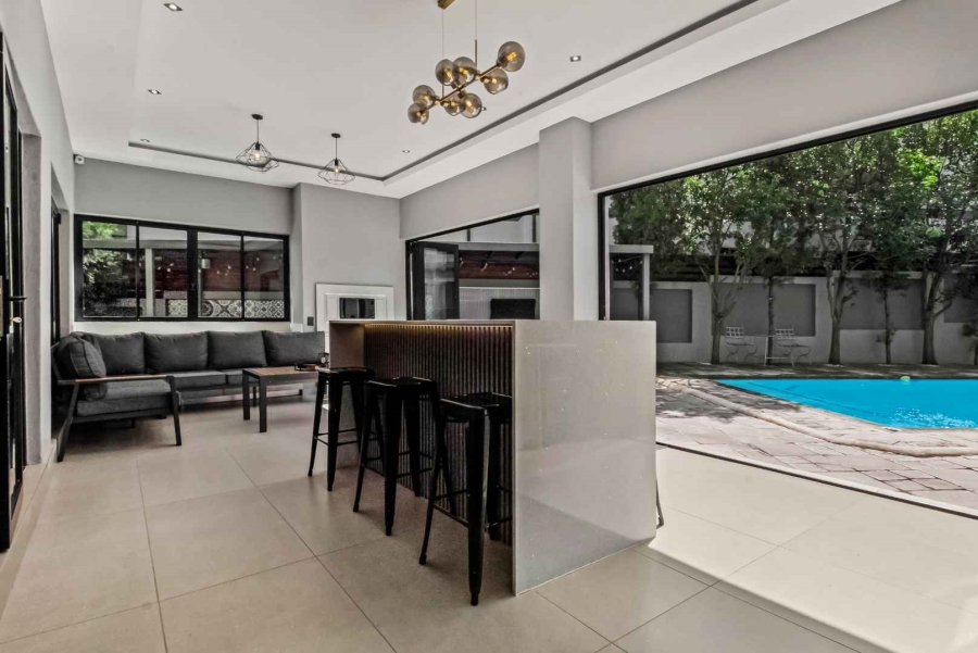 5 Bedroom Property for Sale in Fourways Gauteng