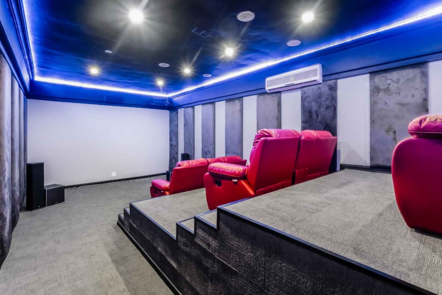5 Bedroom Property for Sale in Fourways Gauteng