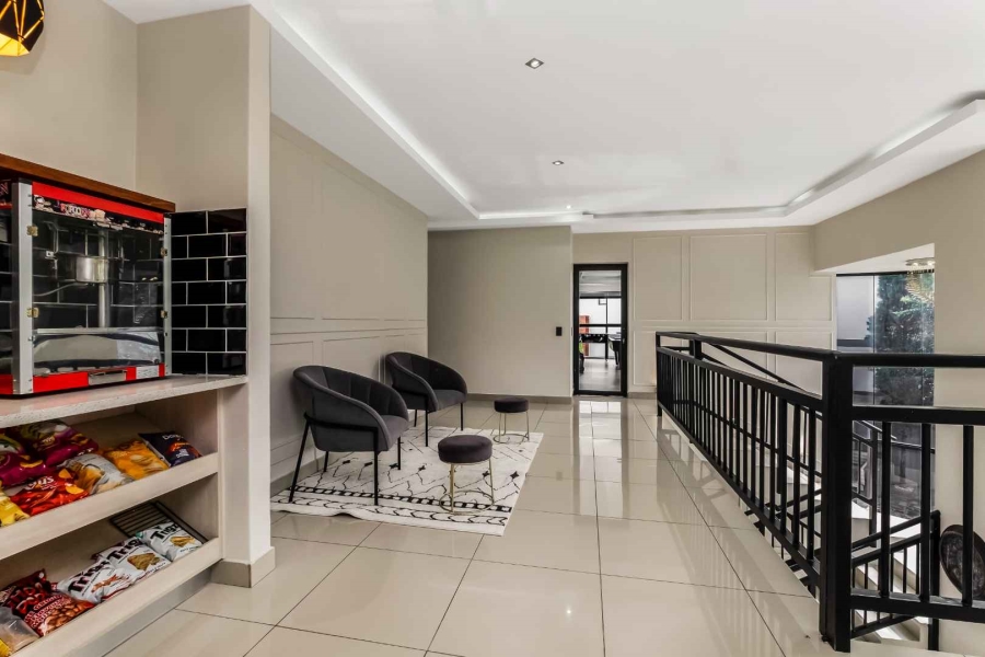 5 Bedroom Property for Sale in Fourways Gauteng
