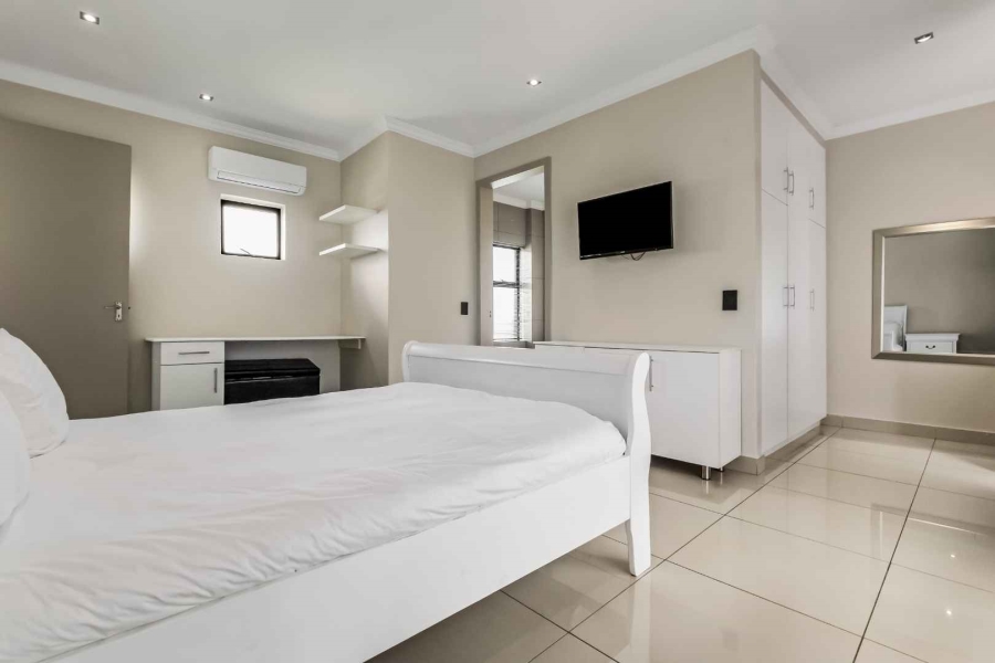 5 Bedroom Property for Sale in Fourways Gauteng