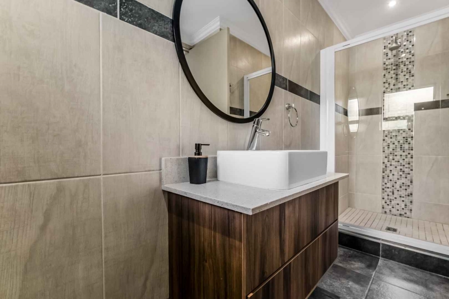 5 Bedroom Property for Sale in Fourways Gauteng