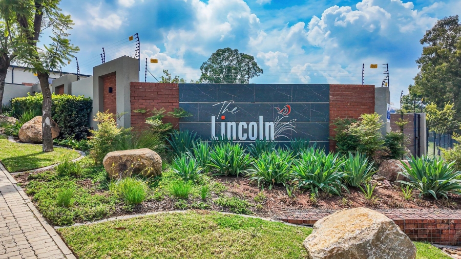 2 Bedroom Property for Sale in Carlswald Gauteng