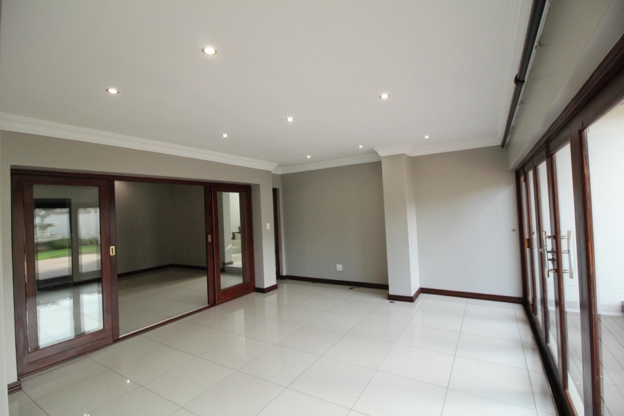 To Let 4 Bedroom Property for Rent in Midstream Estate Gauteng