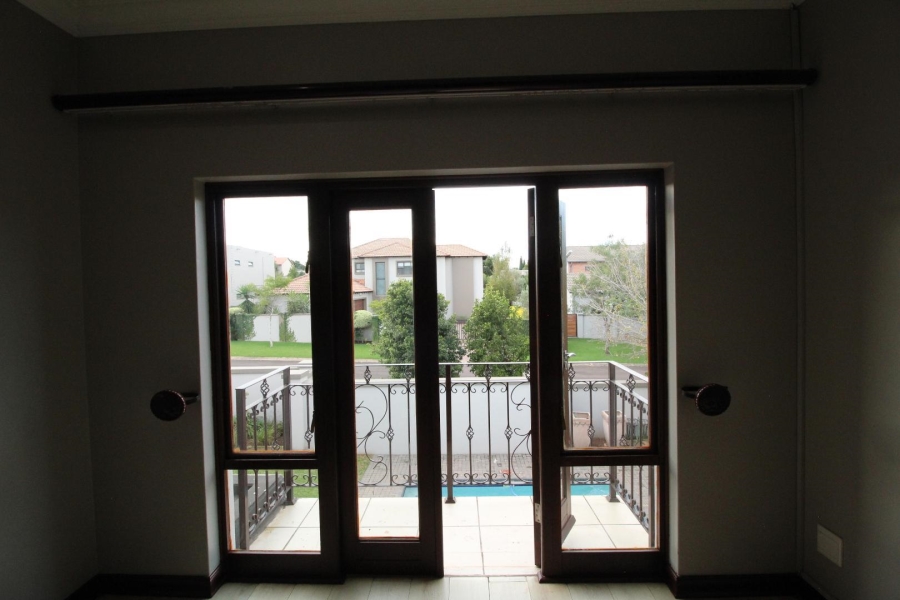 To Let 4 Bedroom Property for Rent in Midstream Estate Gauteng