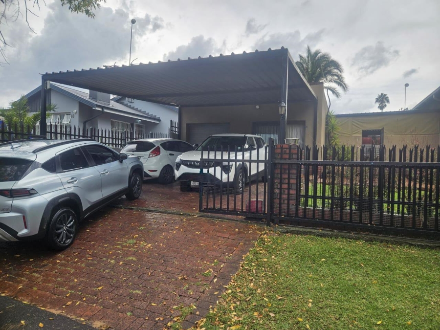 4 Bedroom Property for Sale in Valhalla Gauteng