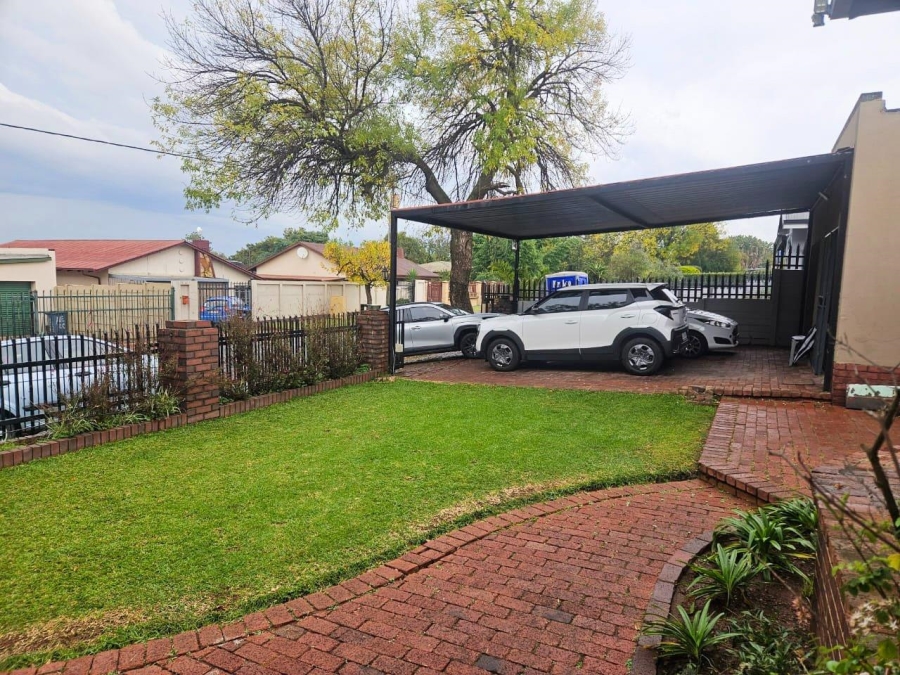 4 Bedroom Property for Sale in Valhalla Gauteng