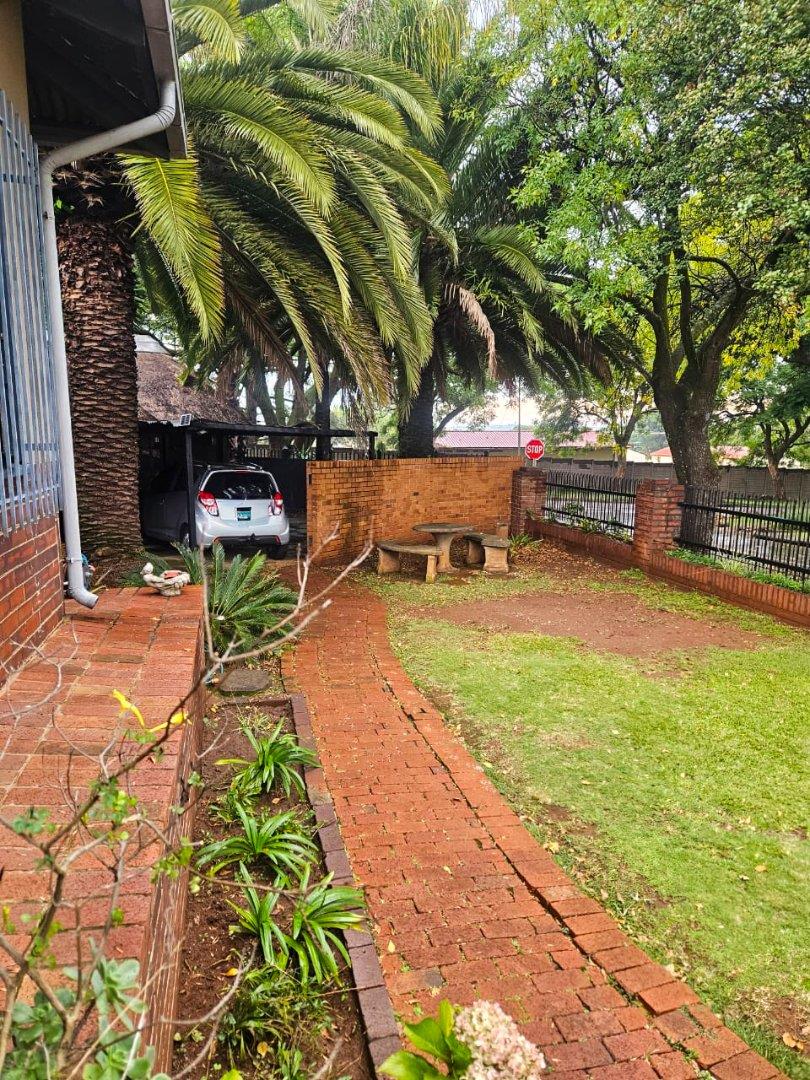 4 Bedroom Property for Sale in Valhalla Gauteng