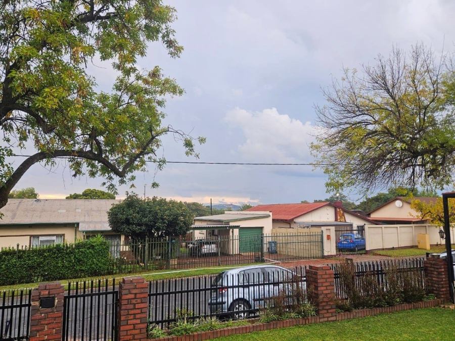 4 Bedroom Property for Sale in Valhalla Gauteng