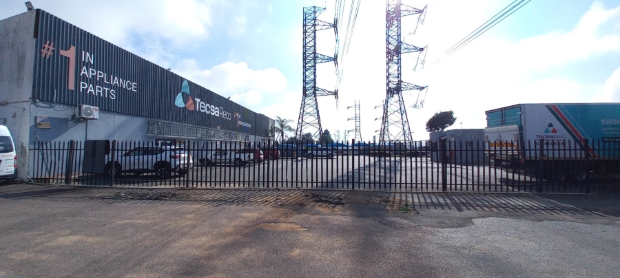 To Let Commercial Property for Rent in Tulisa Park Gauteng