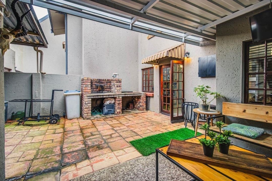 3 Bedroom Property for Sale in Blue Gill Estate Gauteng