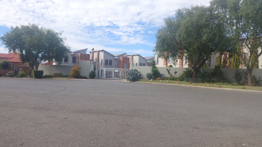 3 Bedroom Property for Sale in Meyersdal Gauteng