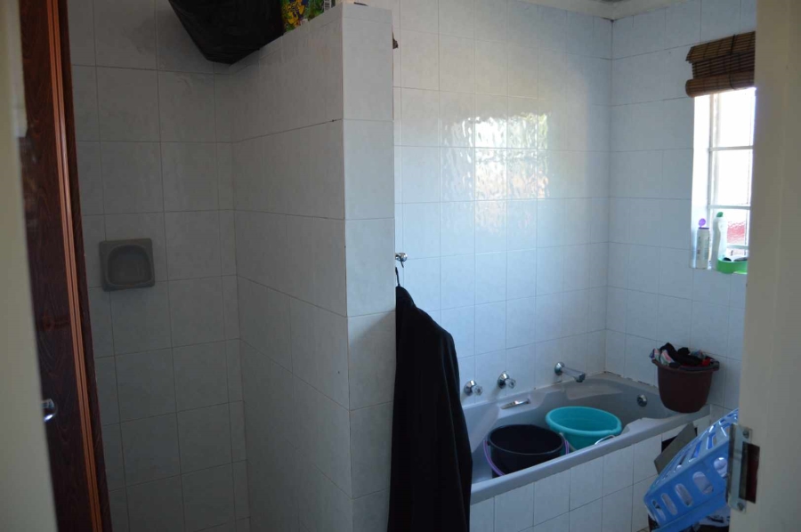 3 Bedroom Property for Sale in Brackendowns Gauteng