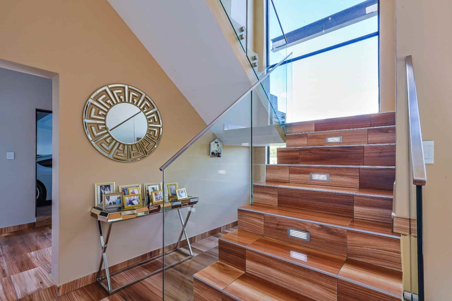 8 Bedroom Property for Sale in The Hills Game Reserve Estate Gauteng